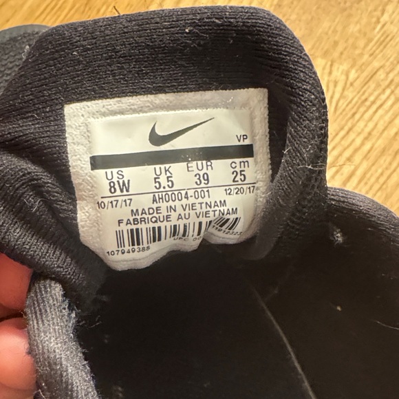 Nike Flex Experience RN 7 Black Sneakers - Picture 3 of 4